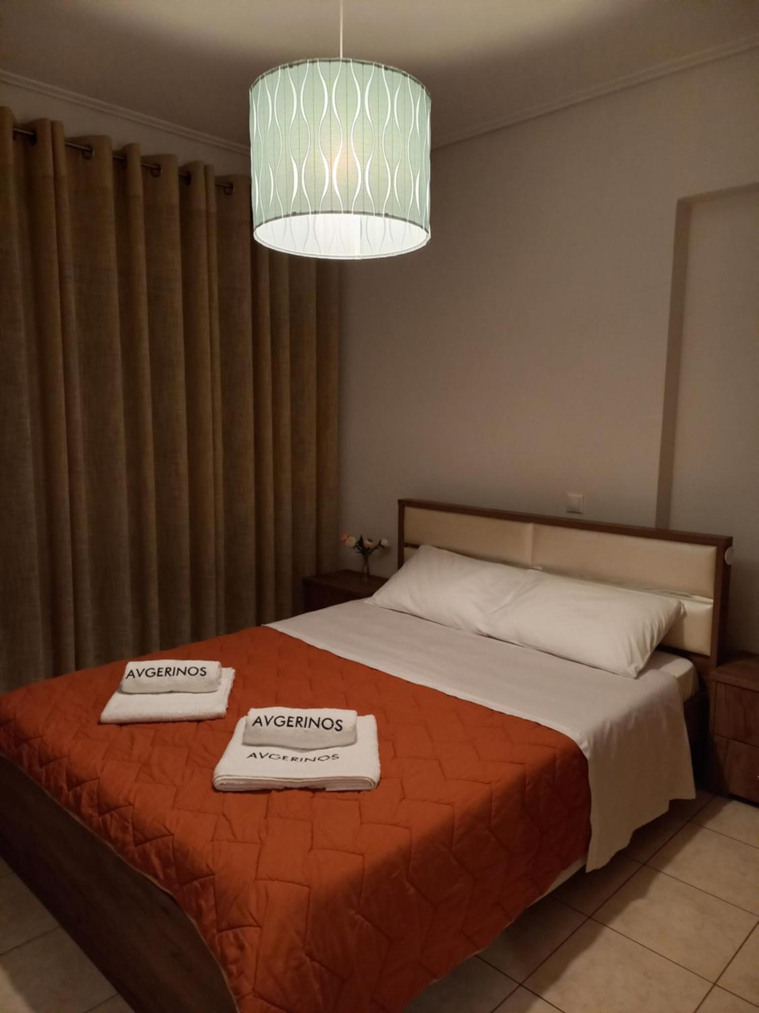 A V G E R I N O S Athens Apartment Bagian luar foto